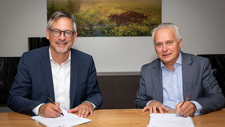 Ondertekening-samenwerking-EZT-CZ