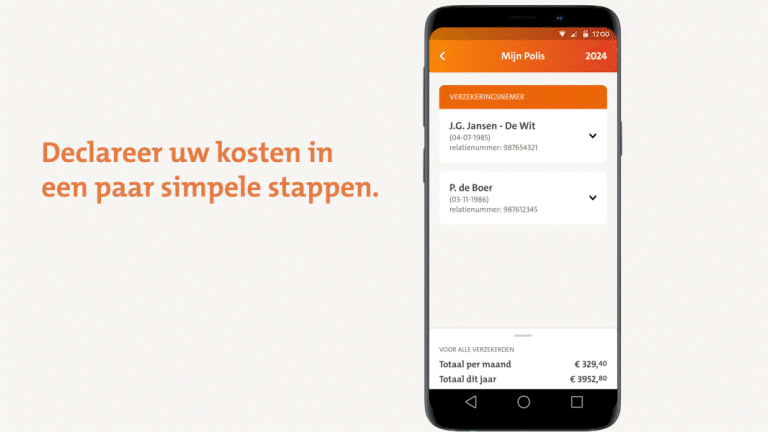 Telefoon met stappen om zorgkosten te declareren