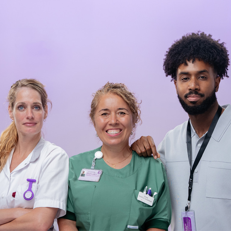 Man in de zorg springt omhoog